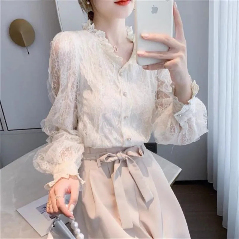 Cute lace long sleeve tops fashion girl tops    S163