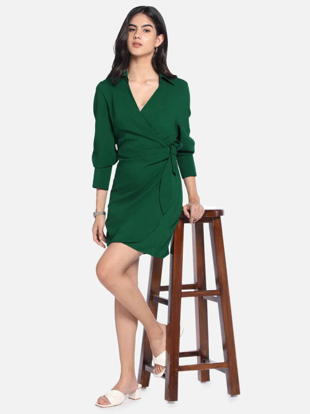 DL Woman V- Neck Regular Fit Solid Green Wrap Dress