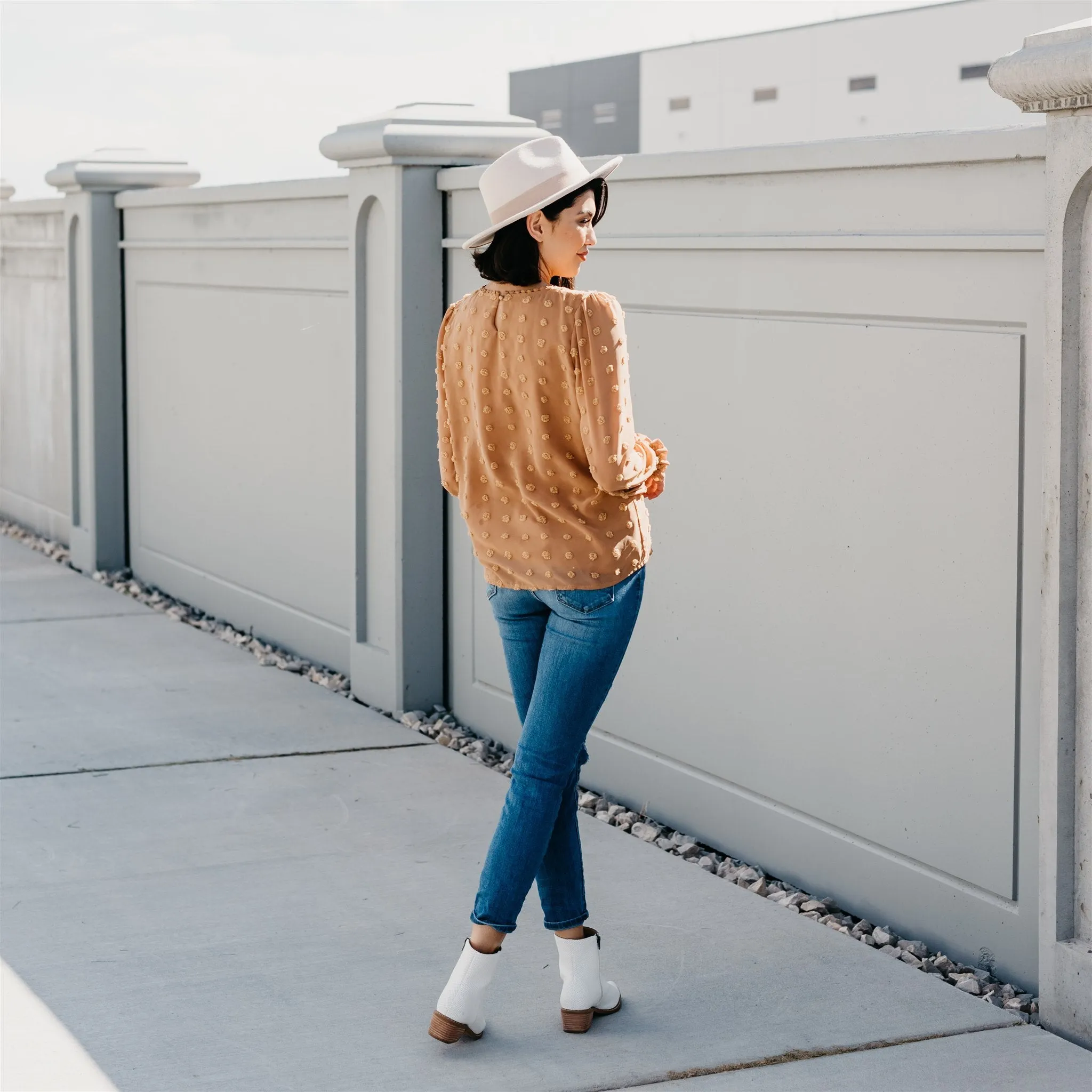 Textured Lace Tops: Mocha